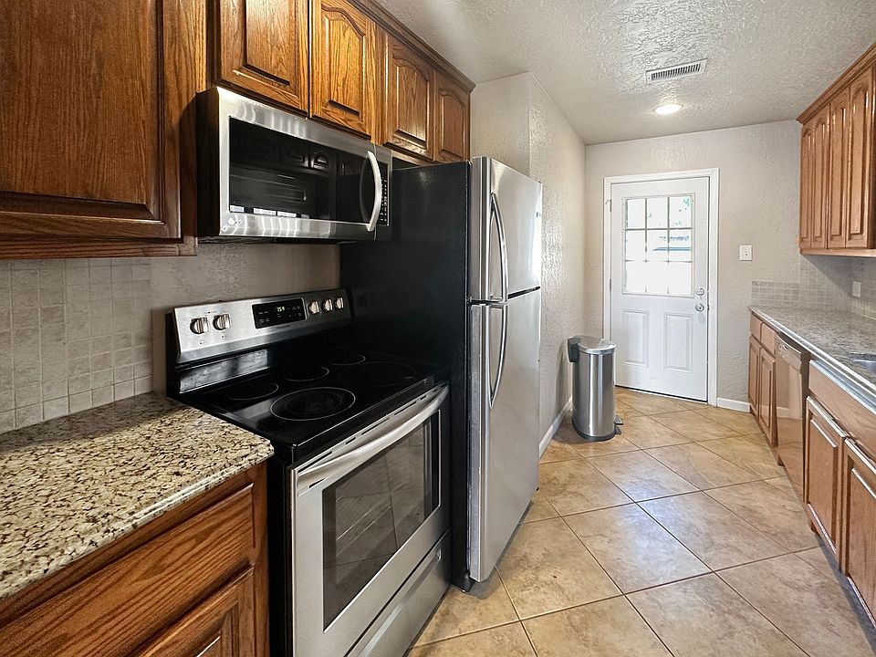 30053007 Montgomery Street Apartment Rentals Hobbs, NM Zillow