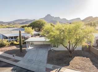 9011 N Valgrind Ln, Tucson, AZ 85743