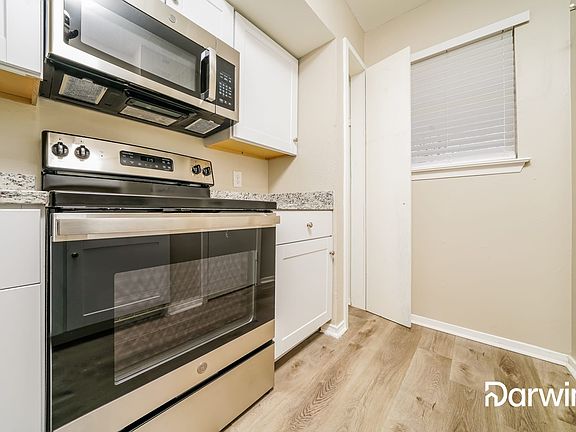 2nd image of 11226 Drummond Dr