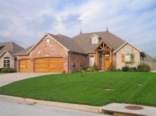 5607 N 12th Ave, Ozark, MO 65721