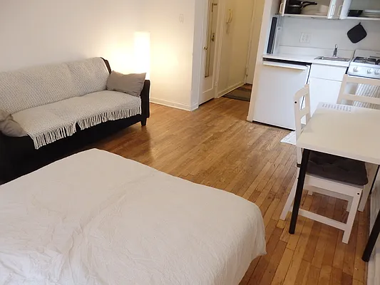 Rented by John O'Kelly Real Estate | media 17