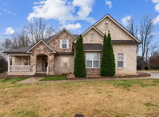 990 Nashs Nook, Columbia, TN 38401
