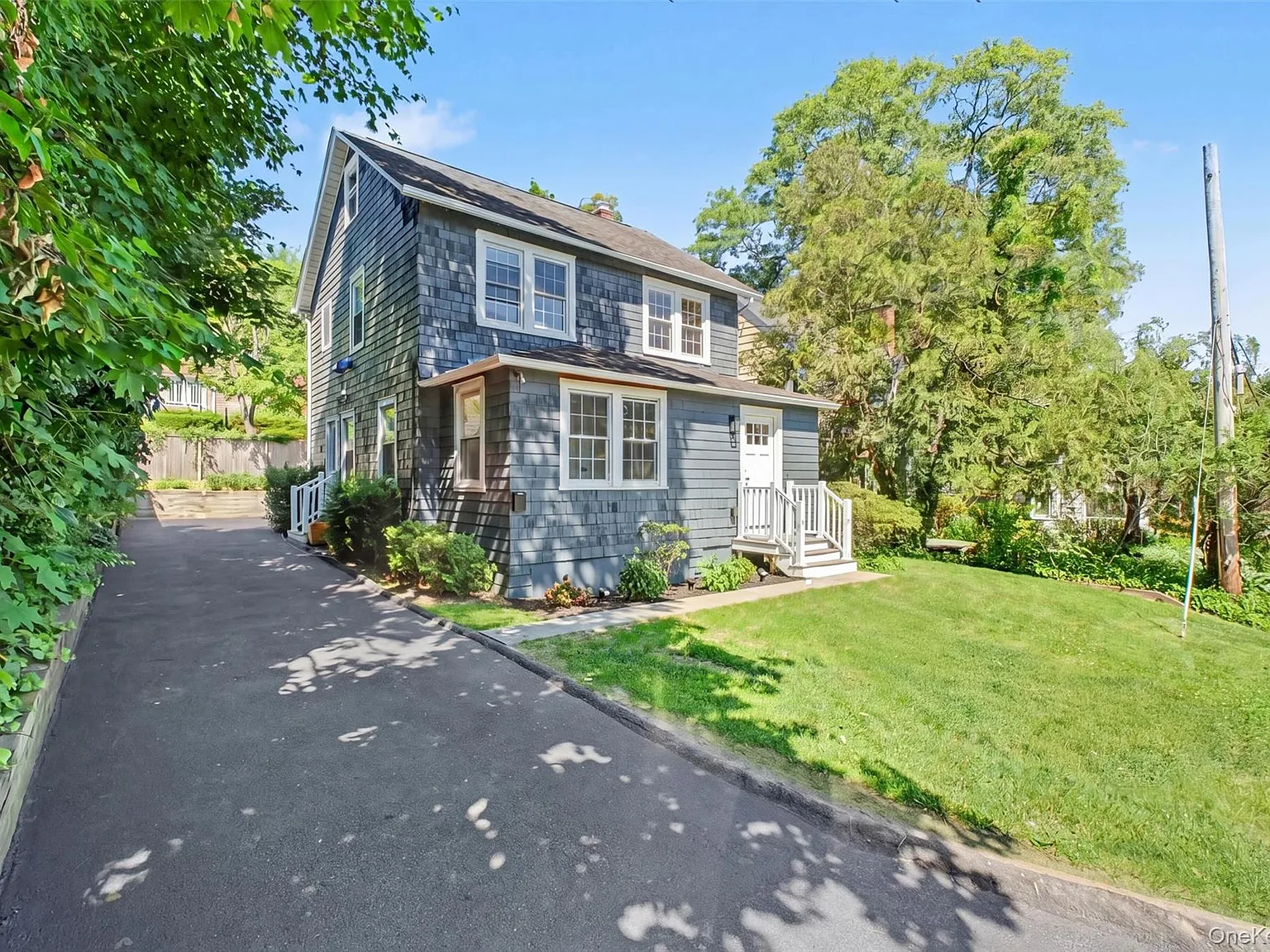 2 bed, 1.0 bath, 911 sqft, $3,900 — Photo 3