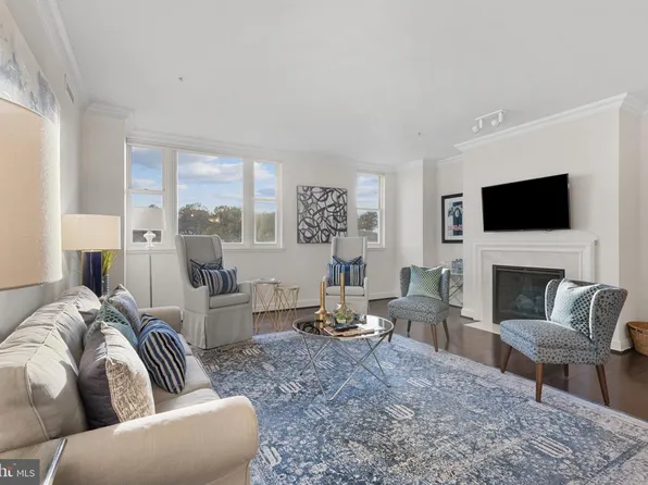 801 Key Hwy Unit P70, Baltimore, MD 21230