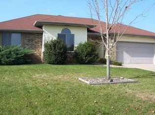 3519 S Leawood Ave, Springfield, MO 65807