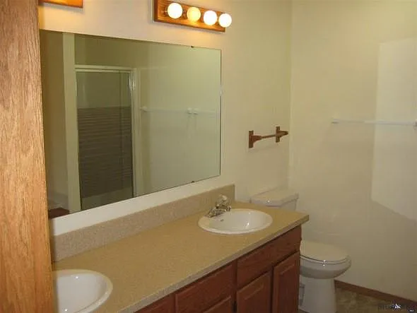 3150 E Graf St #3 — Photo 15
