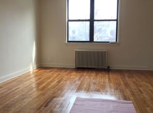 1923 21st Rd, Long Island City, NY 11105