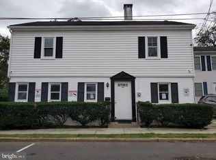 242 Brown St, Burlington, NJ 08016