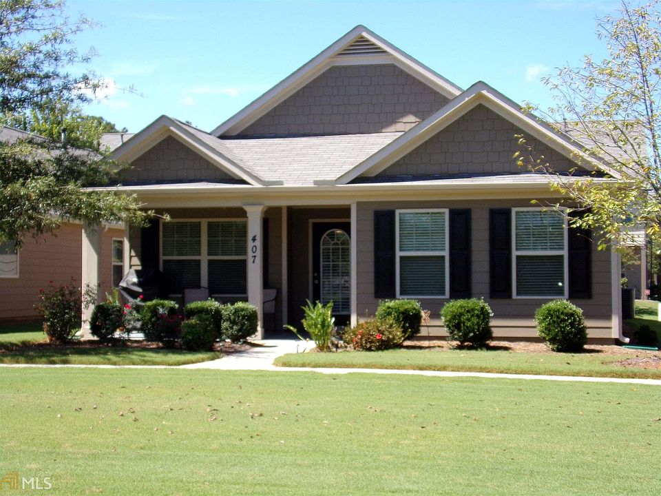 1st image of 407 Parkstone Dr