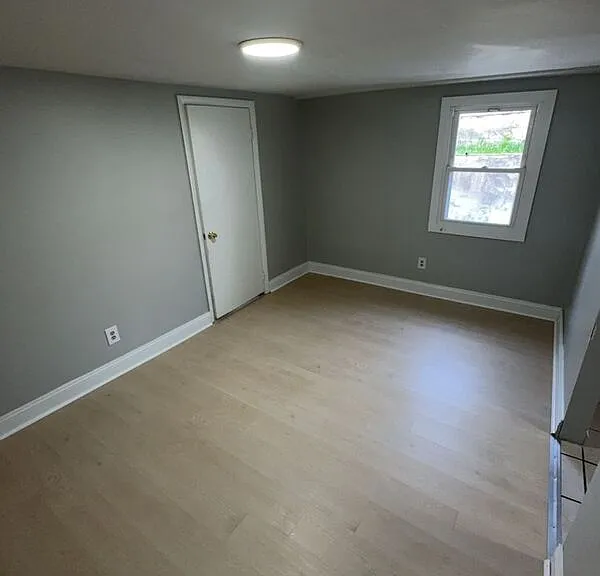 534 Cherry St E — Photo 10