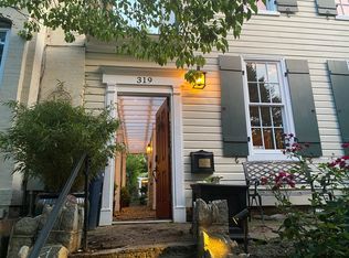 319 D St SE, Washington, DC 20003