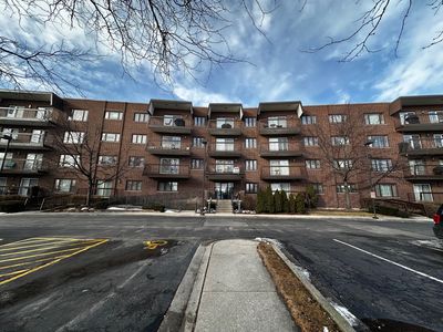 350 E Dundee Rd APT 202, Buffalo Grove, IL, 60089