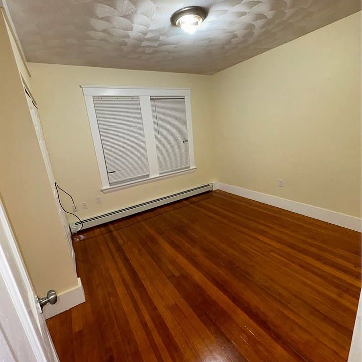 1st image of 49 Boxford St