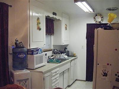 4th image of 32105 39th Ave S