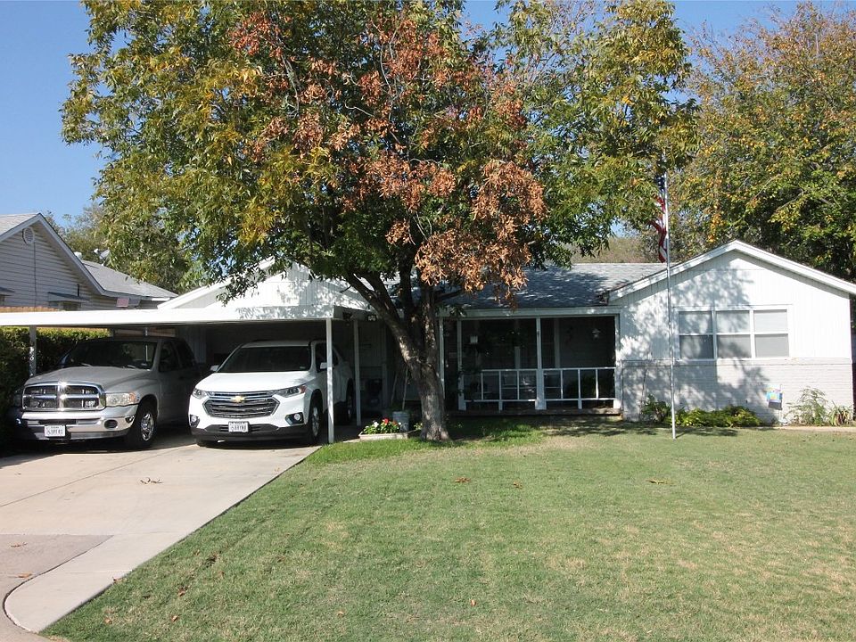 1st image of 7848 Longfield Dr