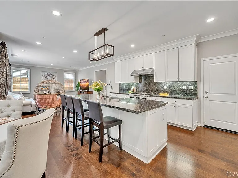 109 Crimson Oak — Photo 10