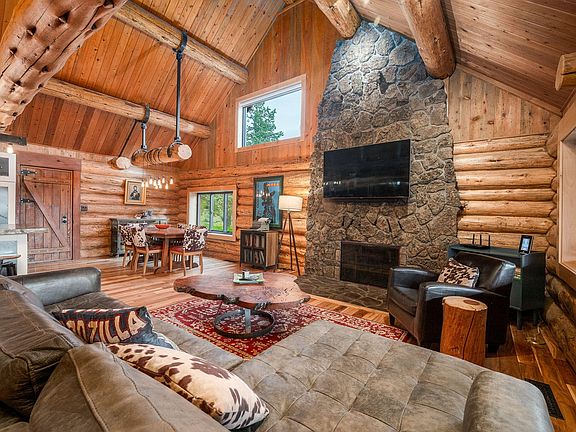 2nd image of 16011 Old Juniper Rd