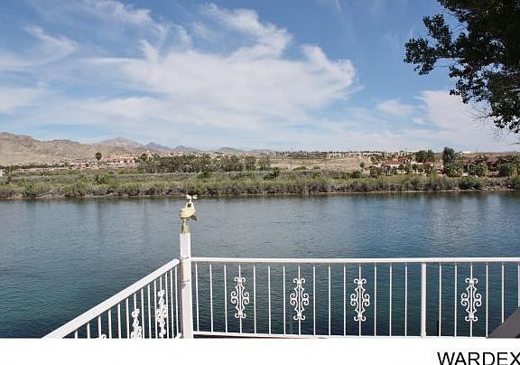 4th image of 823 Riverfront Dr