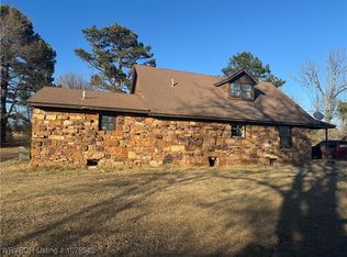 7801 N Highway 71, Alma, AR 72921