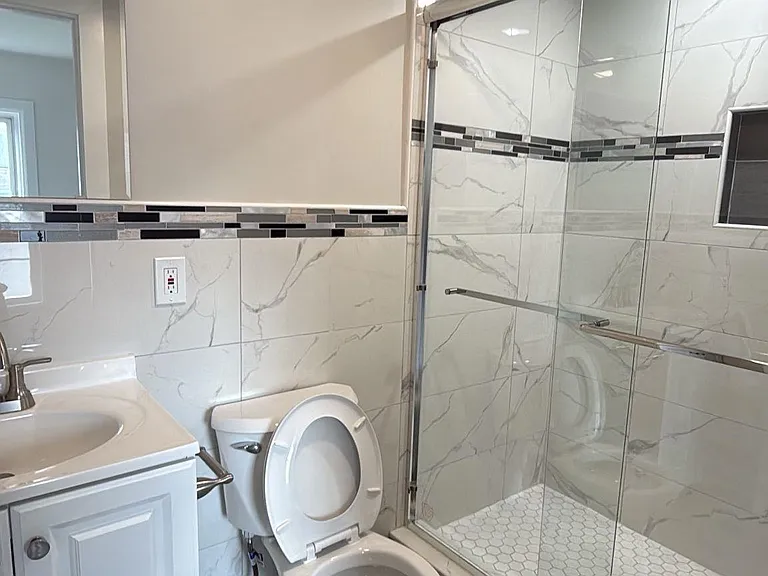 8 Hampton St #B — Photo 13