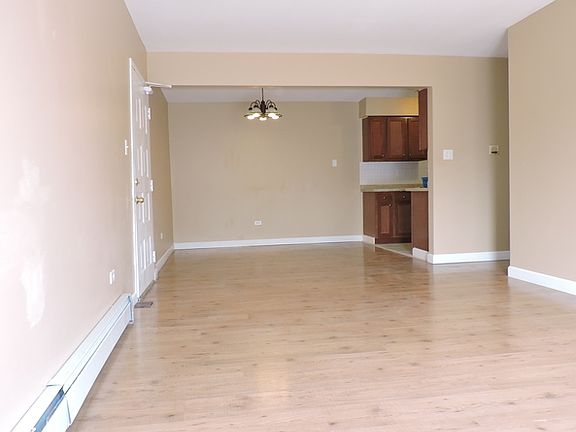 3rd image of 522 Kiowa Dr APT 204