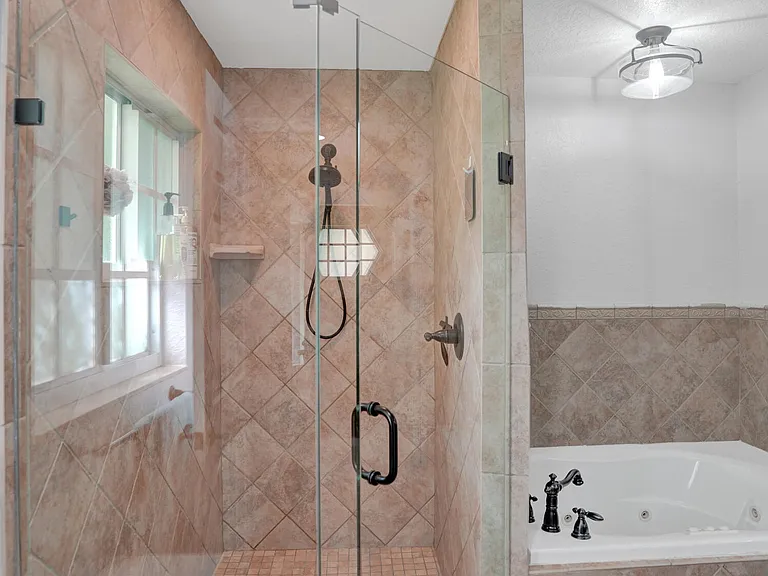 12213 Melissa Way — Photo 26