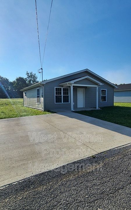 1st image of 112 Arthur Ct
