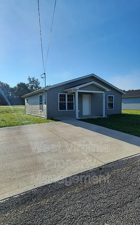 112 Arthur Ct