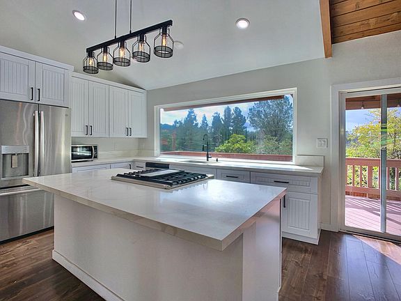 2nd image of 9378 Alto Dr