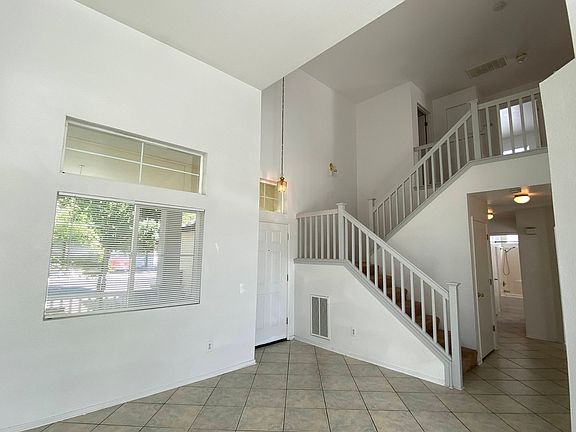 2nd image of 3569 Shogoro Ln