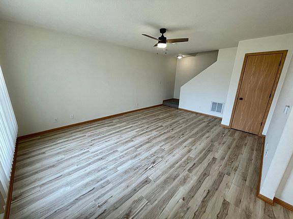 4th image of 1343 Lemna Ave APT 2