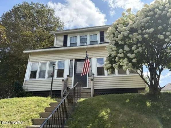 4 Harding Ave, Adams, MA 01220