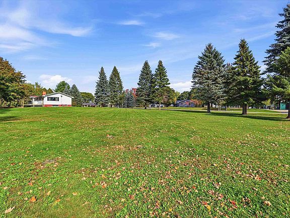 3rd image of Sharon Rose Ct #14