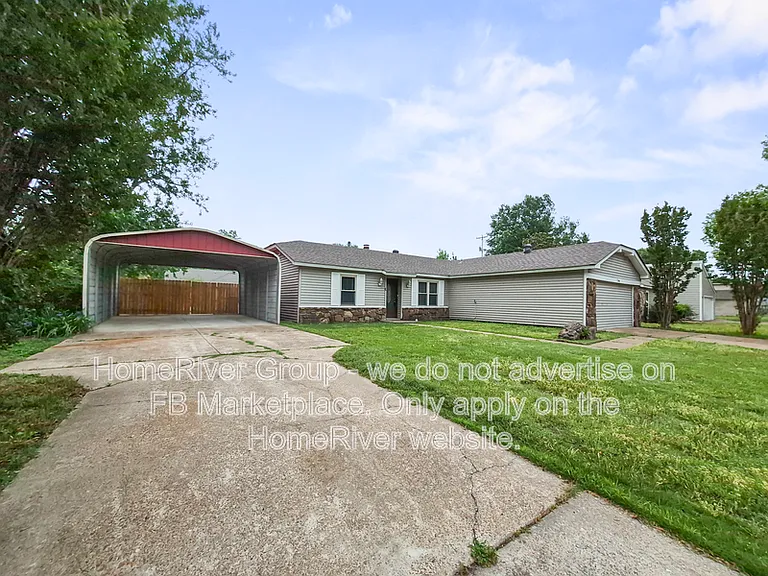 2366 Champaign St — Photo 21