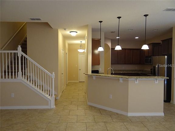 4th image of 1222 Scarlet Oak Loop