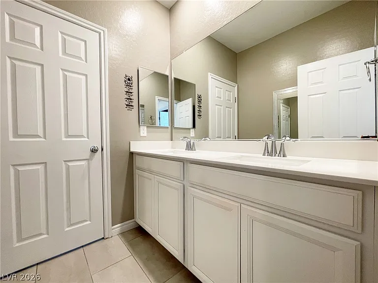 7035 Denio Island St — Photo 17