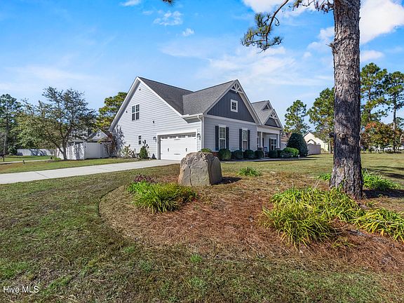 3rd image of 361 Scrub Oaks Drive