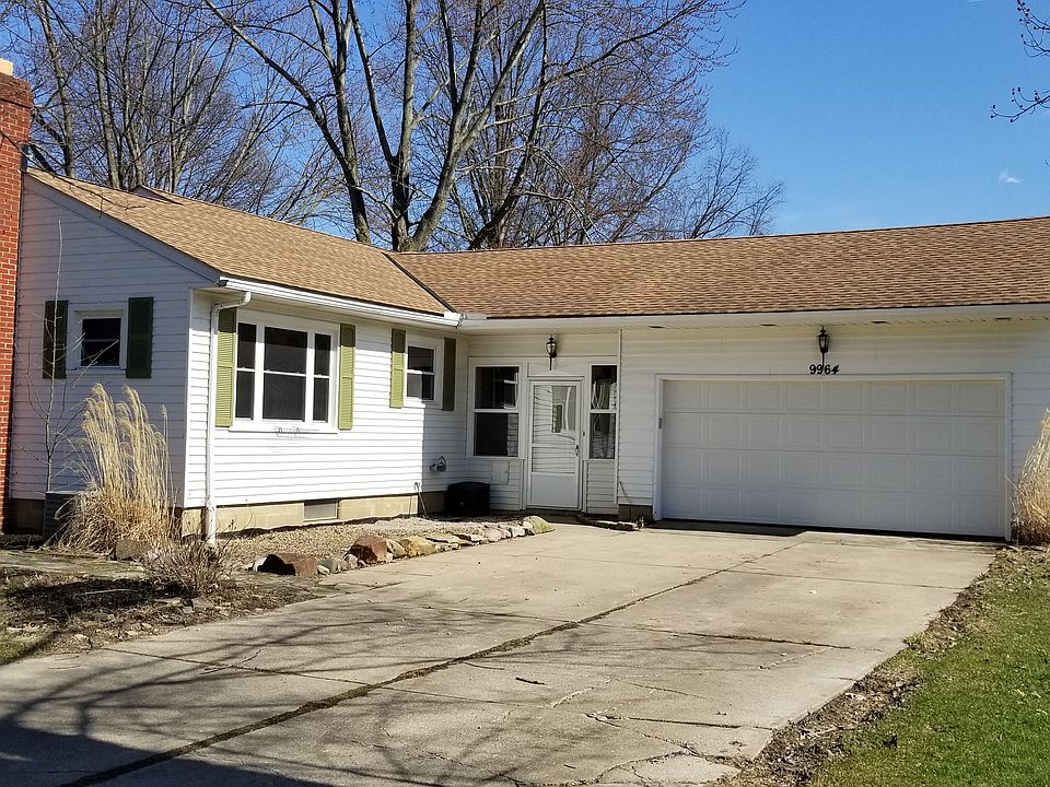 1st image of 9964 Rosemere St