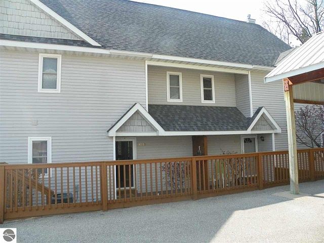 1st image of 4035 Sherwood Forest Dr