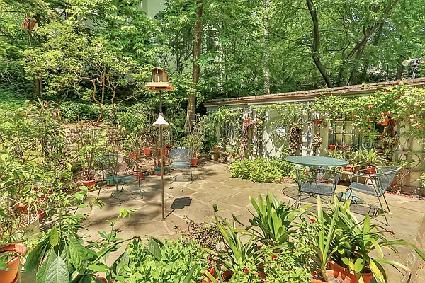 Sold by Trebach Realty | media 7
