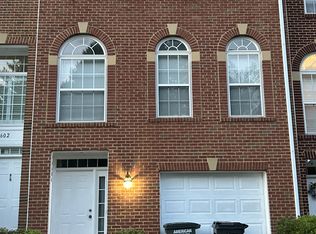 46604 Chase View Ter, Sterling, VA 20164