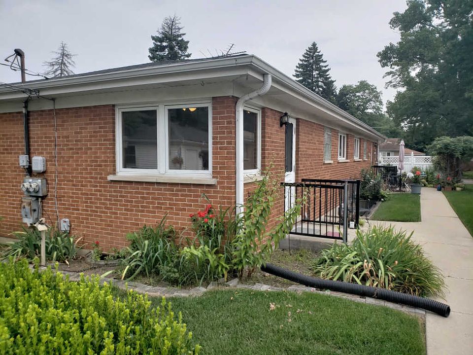 1st image of 217 E Vermont St