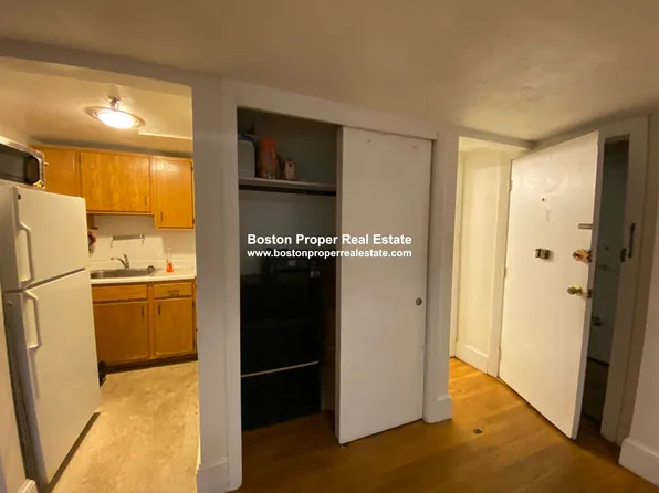 289 Newbury St, Boston, MA