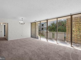 1826 Metzerott Rd APT A2, Adelphi, MD 20783