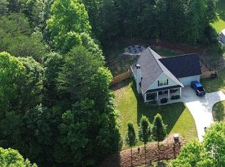 193 Southern Estates Dr, Clarkesville, GA 30523