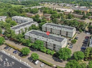 409 Brittany Dr, Wayne, NJ 07470