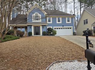 8925 Club River Dr, Roswell, GA 30076