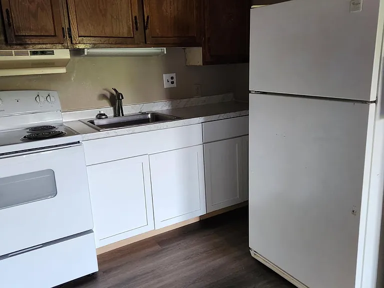205 Foster St #13 — Photo 14