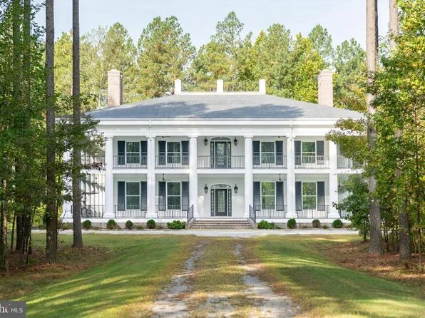 7622 Farmville Rd, Farmville, VA 23901