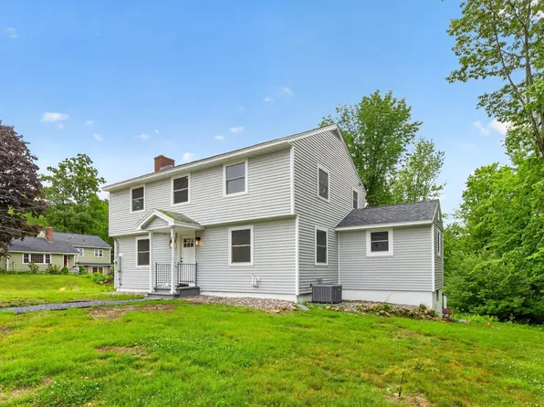 2 Sweetbriar Lane, Rochester, NH 03867